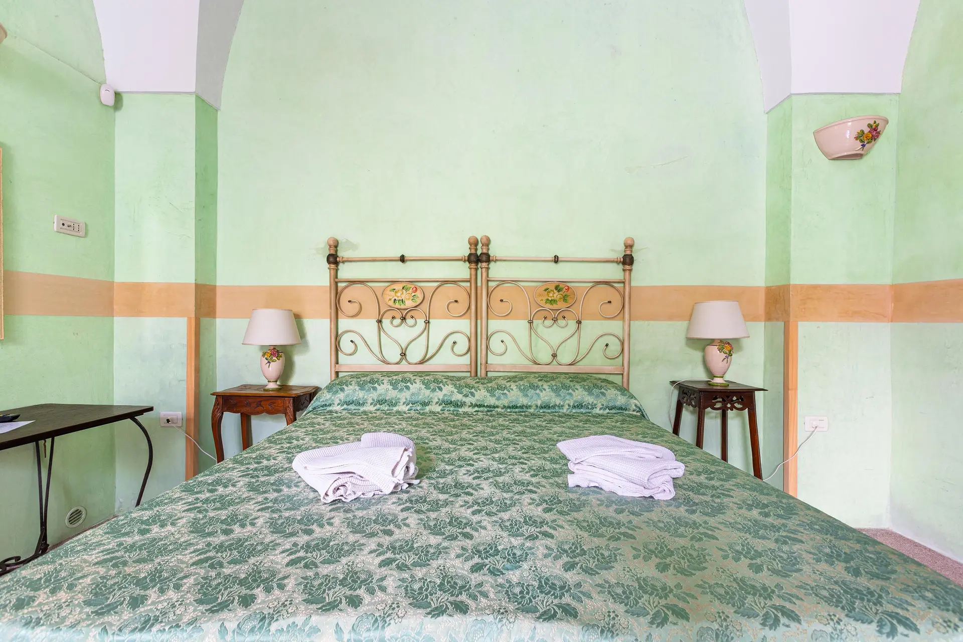 Letto della camera Minerva